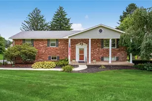 2700 Stanway Dr, Zanesville, OH 43701 - Photo 1