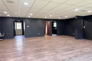 128 Walter St, Bellevue, OH 44811 - Photo 5