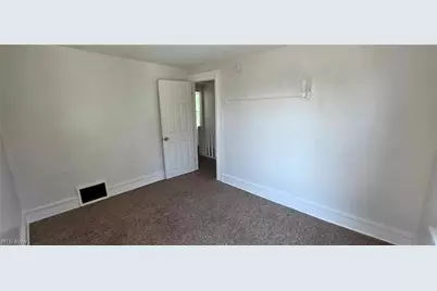 496 Rothrock Avenue, Akron, OH 44314 - Photo 25