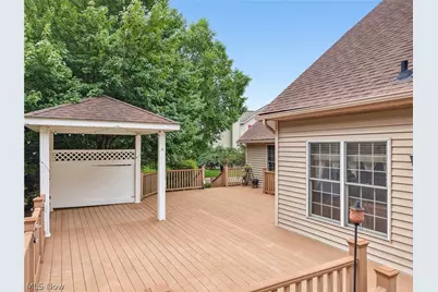 301 Aynesly Way, Brunswick, OH 44212 - Photo 39