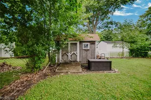 7611 Manor Dr, Mentor on the Lake, OH 44060 - Photo 31
