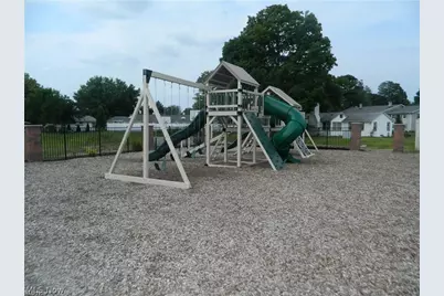 13 Meadowlawn Drive #4, Mentor, OH 44060 - Photo 29