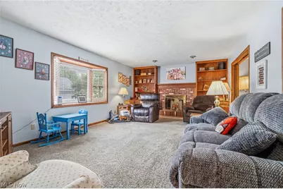 6385 Harbor Drive NW, Canton, OH 44718 - Photo 9