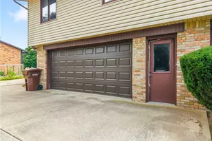 5525 Glenhill Ave NE, Canton, OH 44721 - Photo 35