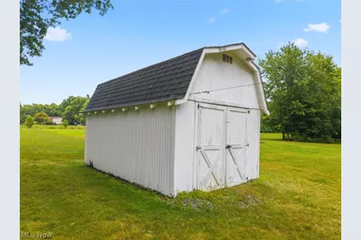 321 Woodrow Street NW, North Canton, OH 44720 - Photo 25