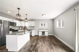 1010 Ashwood Ln, Streetsboro, OH 44241 - Photo 5