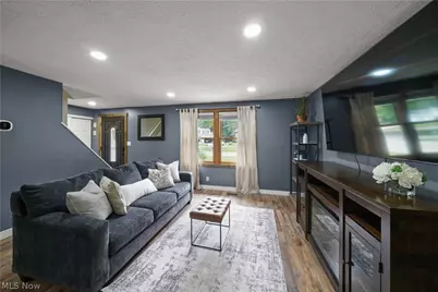 3464 Ensign Cove, Aurora, OH 44202 - Photo 5