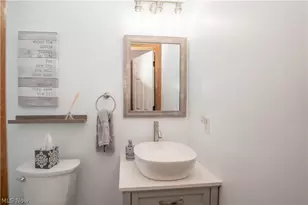 1631 Horizon Dr, Louisville, OH 44641 - Photo 19
