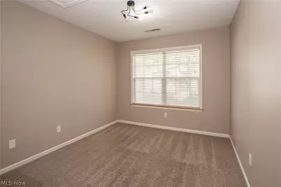 5328 Fawn Circle, Kent, OH 44240 - Photo 13