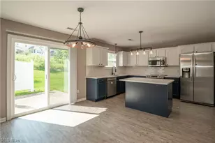 5328 Fawn Cir, Kent, OH 44240 - Photo 3