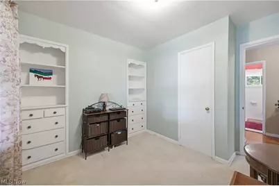 222 Sunset Court, Columbiana, OH 44408 - Photo 13