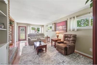 222 Sunset Court, Columbiana, OH 44408 - Photo 7