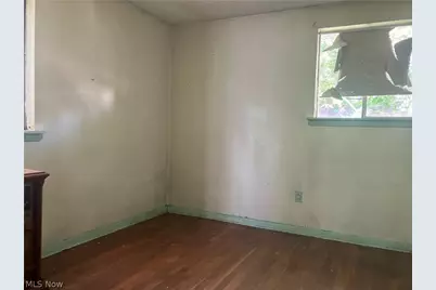 1548 E 296th Street, Wickliffe, OH 44092 - Photo 17