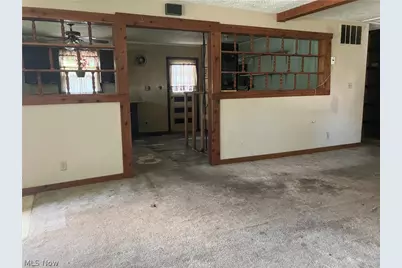 1548 E 296th Street, Wickliffe, OH 44092 - Photo 9