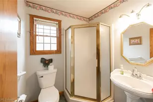 457 Lisbon Dr, Tallmadge, OH 44278 - Photo 15