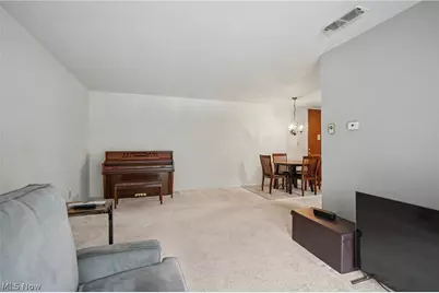 3064 Kent Road #207, Stow, OH 44224 - Photo 5