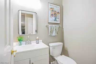 809 Adam Run Drive, Cuyahoga Falls, OH 44223 - Photo 27