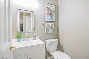 809 Adam Run Dr, Cuyahoga Falls, OH 44223 - Photo 27