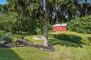 1375 Sackett Hills Dr, Akron, OH 44313 - Photo 45