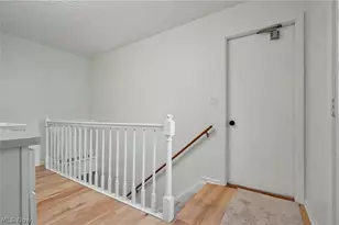 1375 Sackett Hills Dr, Akron, OH 44313 - Photo 29