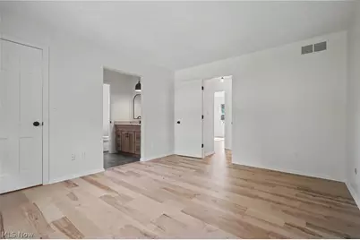 1375 Sackett Hills Drive, Akron, OH 44313 - Photo 25