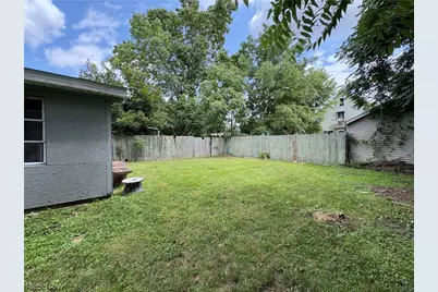 1082 Florida Avenue, Akron, OH 44314 - Photo 41