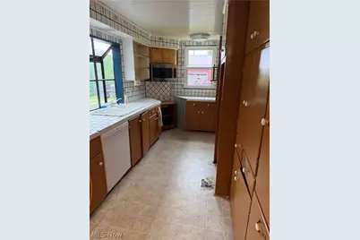 10057 Kensington Road NE, Kingston, OH 44427 - Photo 7