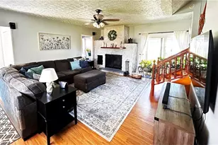 3105 Charles St, Cuyahoga Falls, OH 44221 - Photo 3