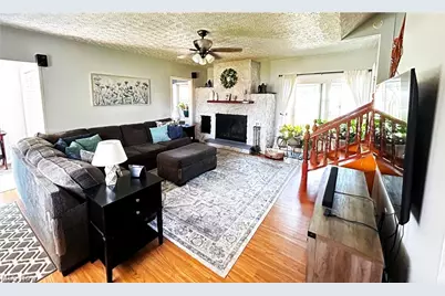 3105 Charles Street, Cuyahoga Falls, OH 44221 - Photo 3