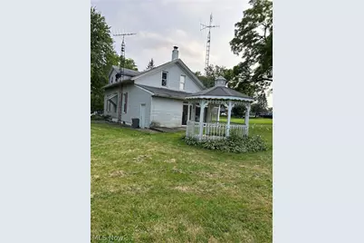 6027 Louisville Street, Louisville, OH 44641 - Photo 3