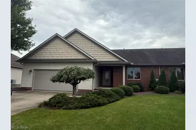 1154 Pine Bluff Drive NE, New Philadelphia, OH 44663 - Photo 1