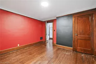 214 6th St, Campbell, OH 44405 - Photo 27