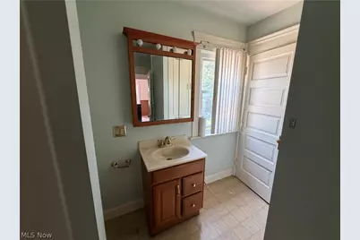 1273 Girard Street, Akron, OH 44301 - Photo 17