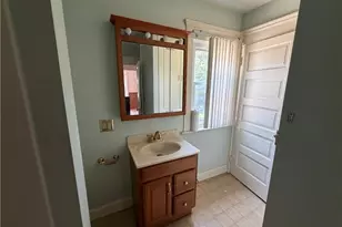 1273 Girard St, Akron, OH 44301 - Photo 17