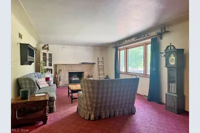 2597 Seifert Lewis Road, Hubbard, OH 44425 - Photo 5
