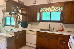 2597 Seifert-Lewis Rd, Hubbard, OH 44425 - Photo 11