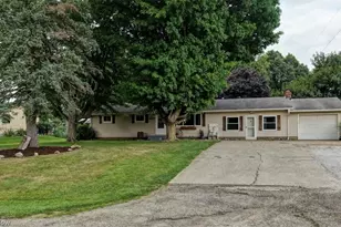 1750 Fairbrook Ave NE, East Canton, OH 44730 - Photo 3
