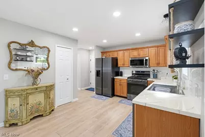 851 Susan Road, Ravenna, OH 44266 - Photo 23