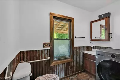 817 N 12th Street, Cambridge, OH 43725 - Photo 15