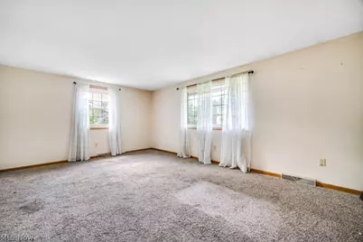 731 Redwood Drive, Canal Fulton, OH 44614 - Photo 7