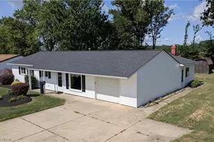 6182 Randolph Rd, Huber Heights, OH 44146 - Photo 5