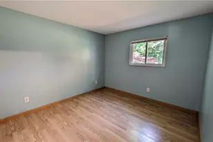 6182 Randolph Rd, Huber Heights, OH 44146 - Photo 33