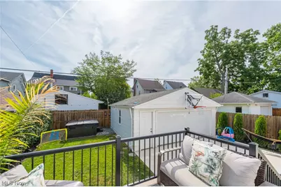1225 Gladys Avenue, Oakwood, OH 44107 - Photo 15