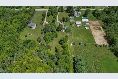 8241 Akron Canfield Road, Canfield, OH 44406 - Photo 35
