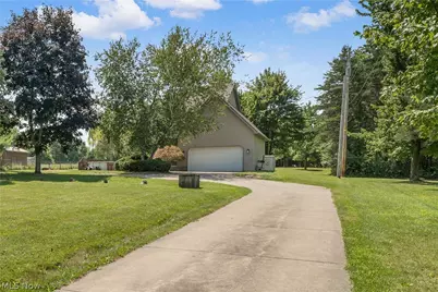 8241 Akron Canfield Road, Canfield, OH 44406 - Photo 45