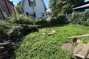 709 Fulton Rd NW, Canton, OH 44703 - Photo 9
