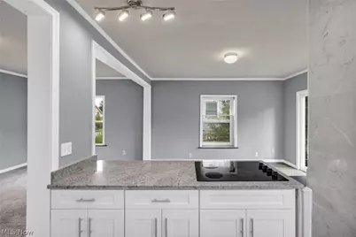 2103 13th Street SW, Akron, OH 44314 - Photo 11