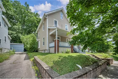 2103 13th Street SW, Akron, OH 44314 - Photo 3