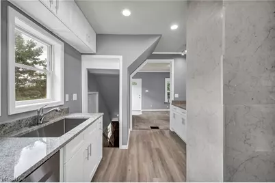 2103 13th Street SW, Akron, OH 44314 - Photo 13