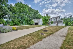 6244 Cardinal Mdw Ct, Mentor, OH 44060 - Photo 3